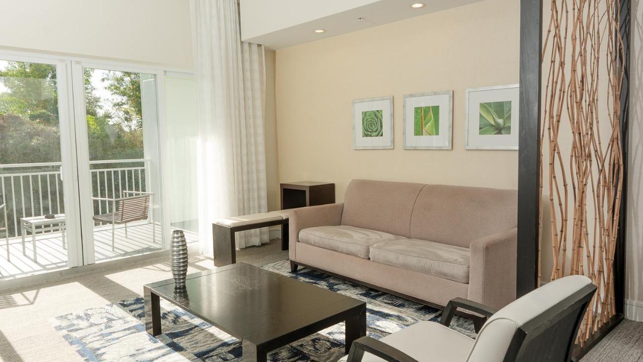 Modern Private Studio - King Bed, Jacuzzi, Balcony And Pool Aparthotel Miami Exterior foto