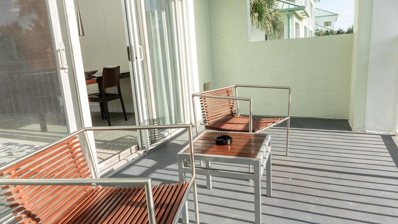 Modern Private Studio - King Bed, Jacuzzi, Balcony And Pool Aparthotel Miami Exterior foto